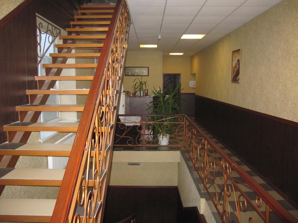 Jaguar Hotel Complex Kharkiv Eksteriør bilde