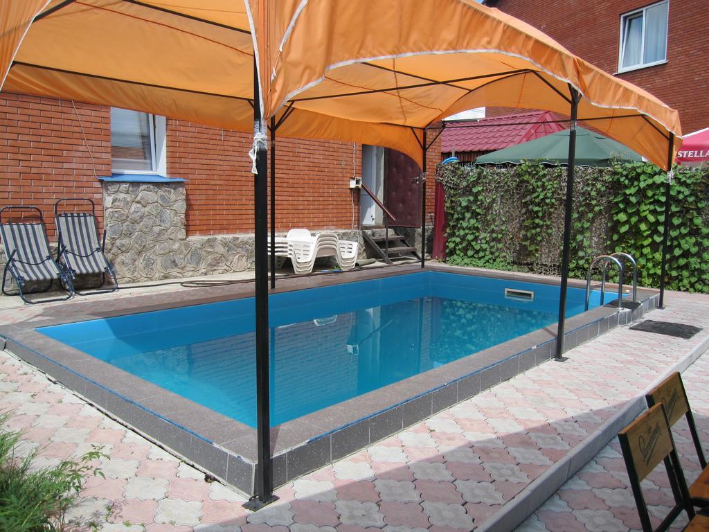 Jaguar Hotel Complex Kharkiv Eksteriør bilde